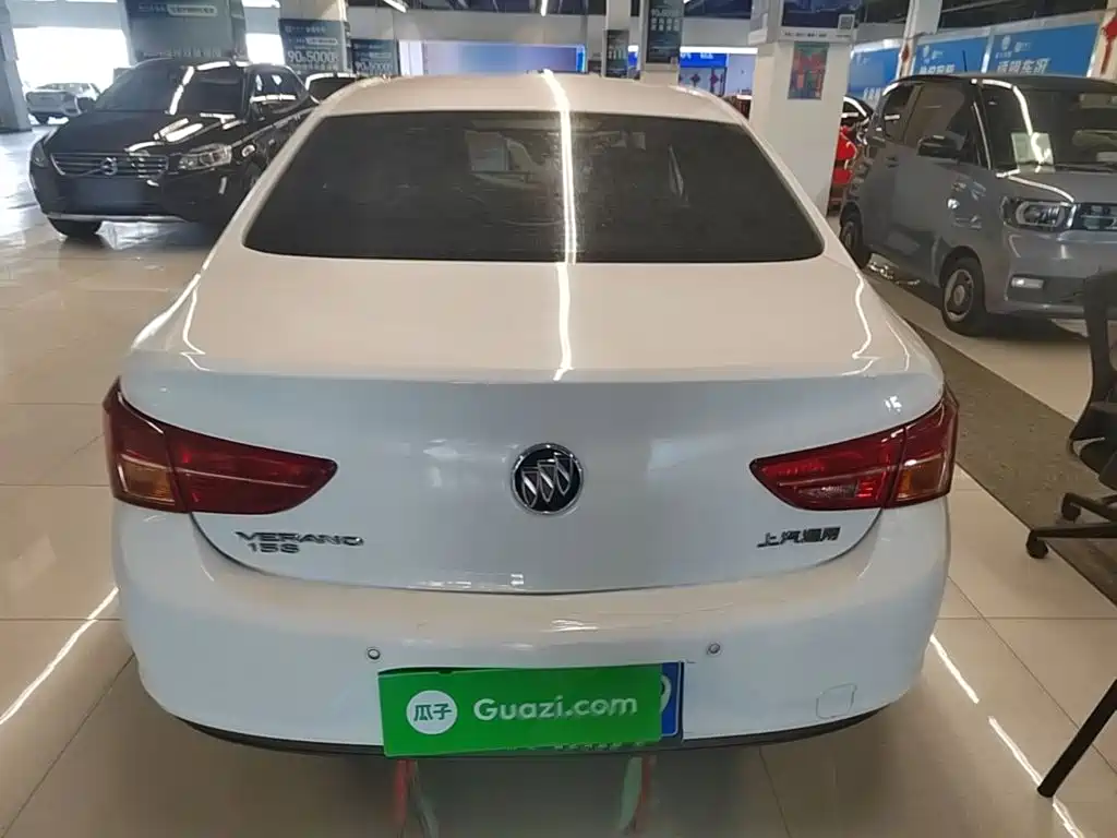 Buick Verano — миниатюра 6