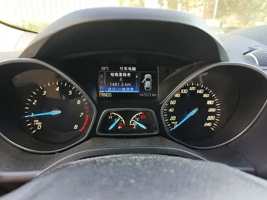 Ford Kuga — миниатюра 12
