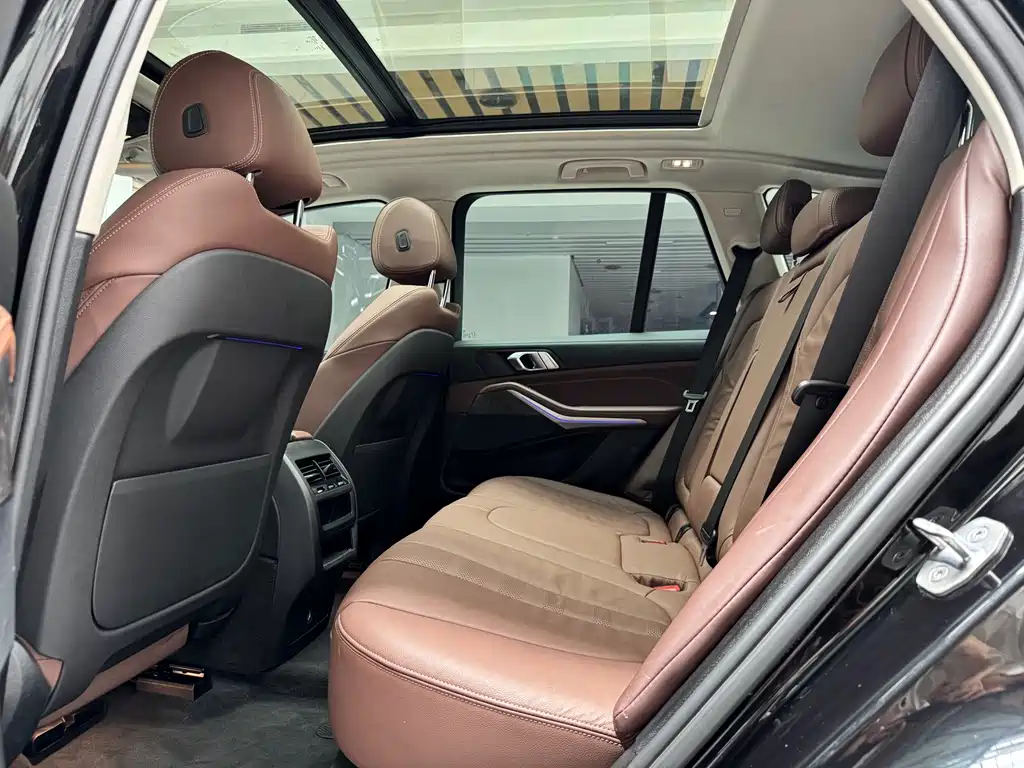 BMW X5 (Import) — миниатюра 13