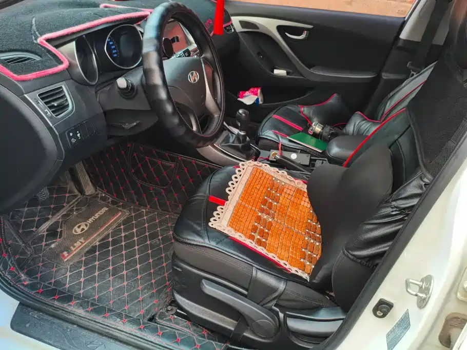 Hyundai Elantra Langdong — миниатюра 9