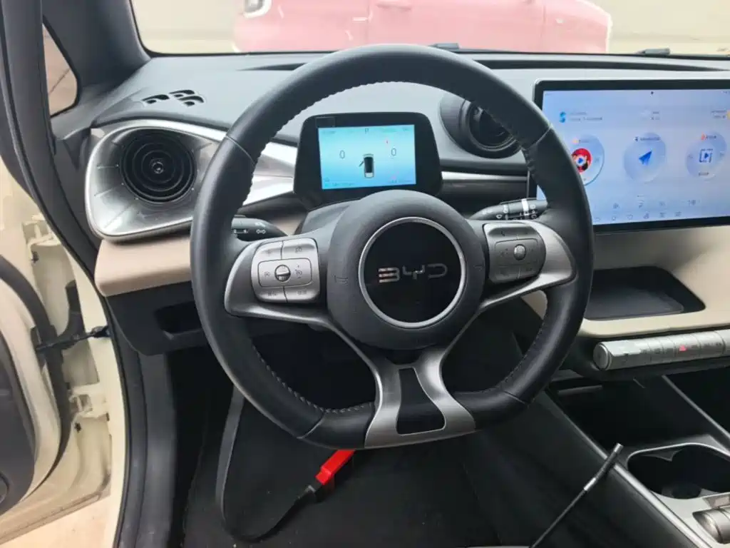 BYD Dolphin — миниатюра 11