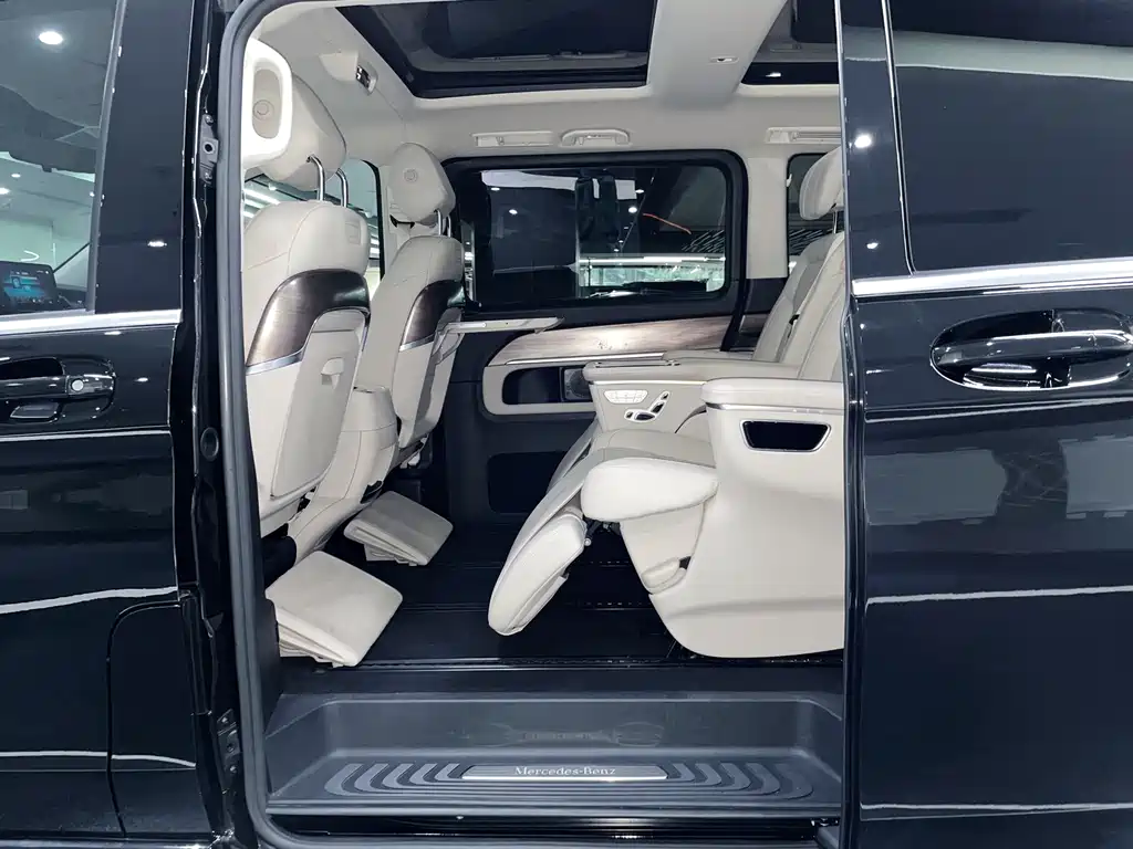 MERCEDES-BENZ V CLASS