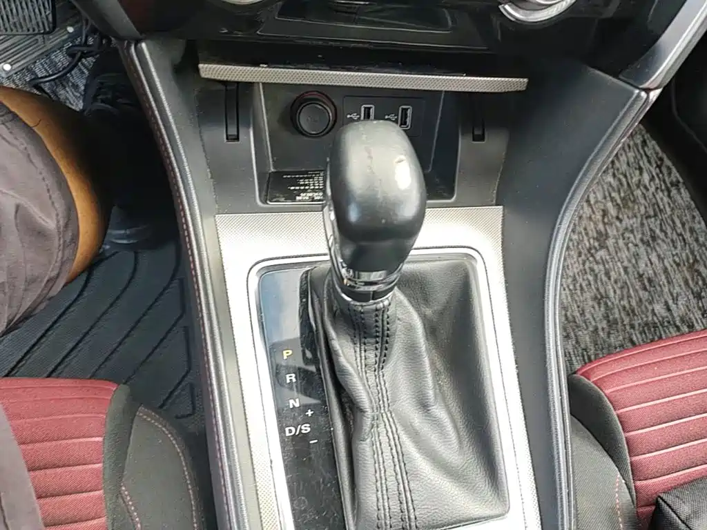 MG MG6 — миниатюра 14