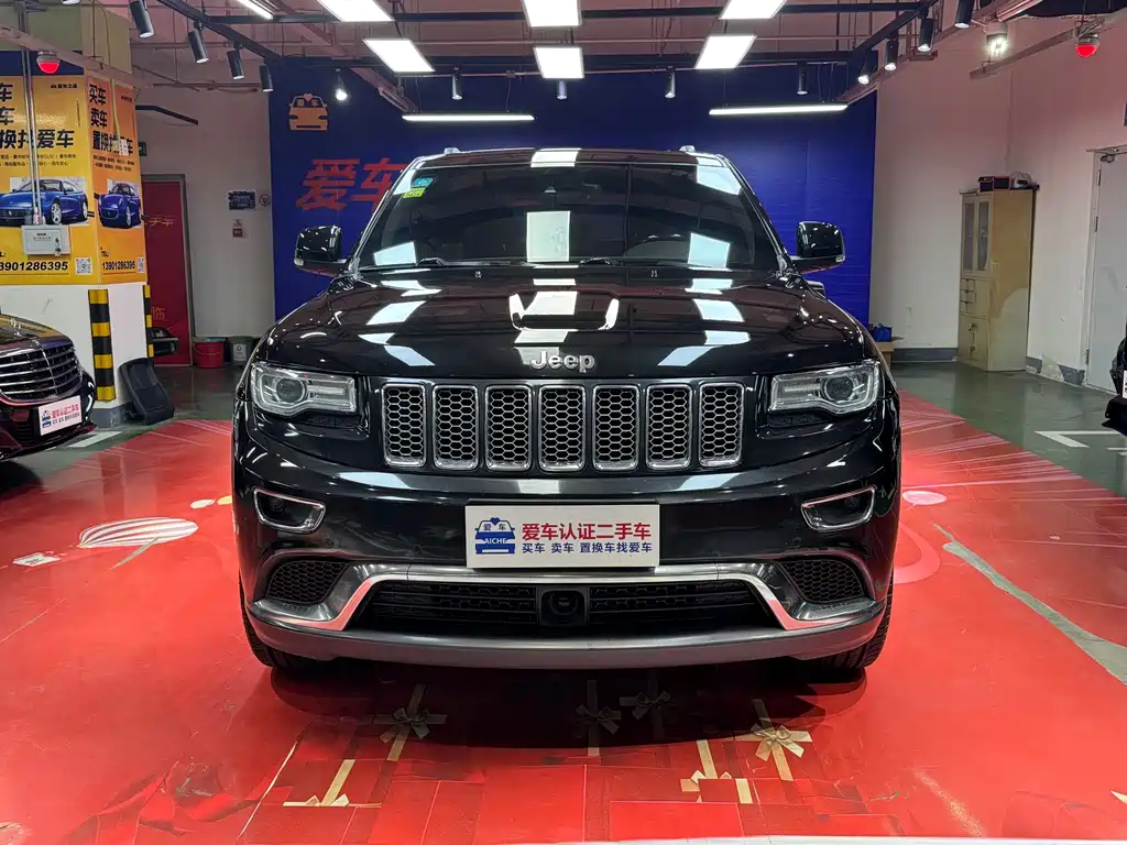 Jeep Grand Cherokee (Import) — миниатюра 2