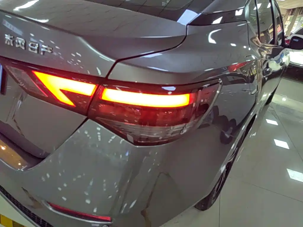Nissan Sylphy — миниатюра 8