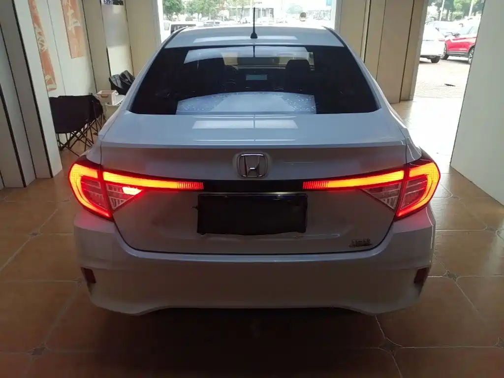 Honda Envix — миниатюра 6