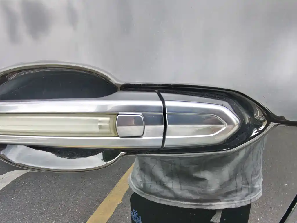 Cadillac XT6 — миниатюра 11