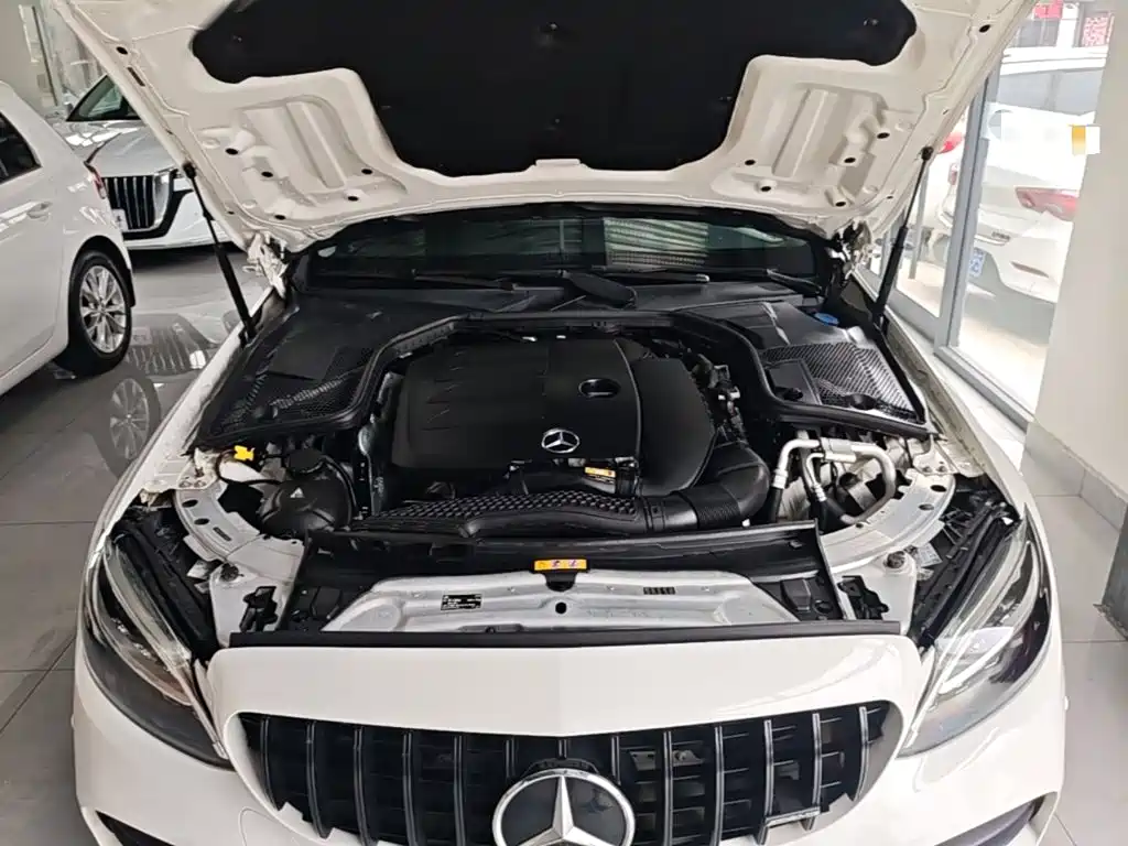 Mercedes-Benz C-Class — миниатюра 20