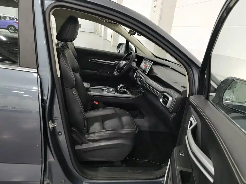 Geely Haoyue — миниатюра 23