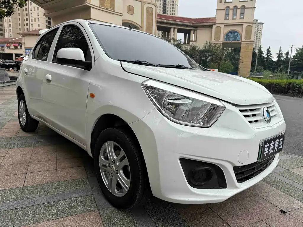 Dongfeng ER30