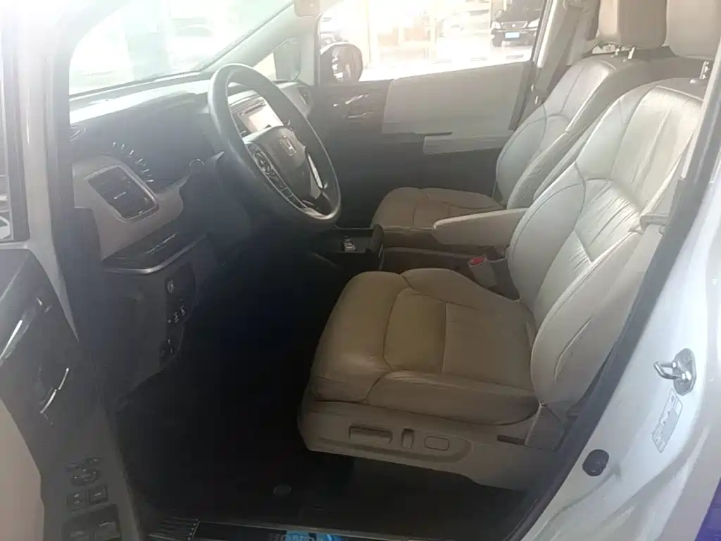Honda Odyssey — миниатюра 15