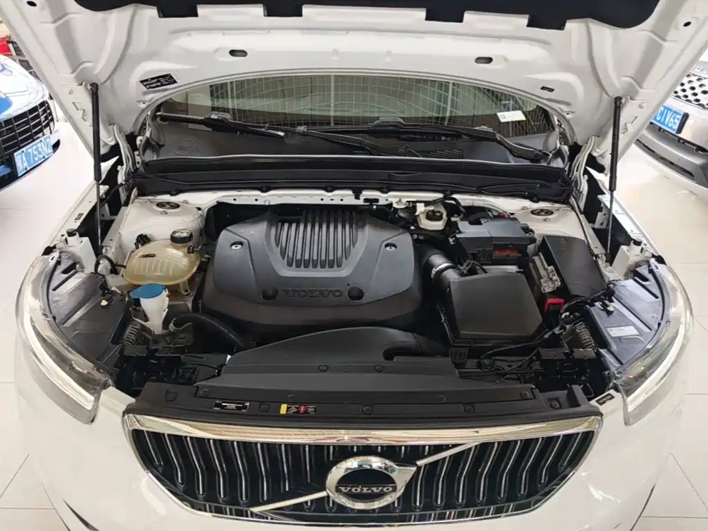 Volvo XC40 — миниатюра 20