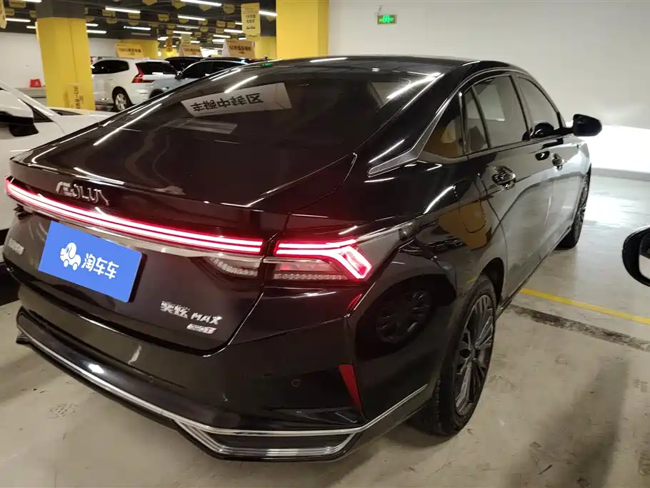 Dongfeng Aeolus Yixuan Max MAX 2023 1.5T