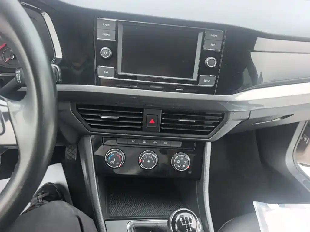 Volkswagen Bora — миниатюра 13