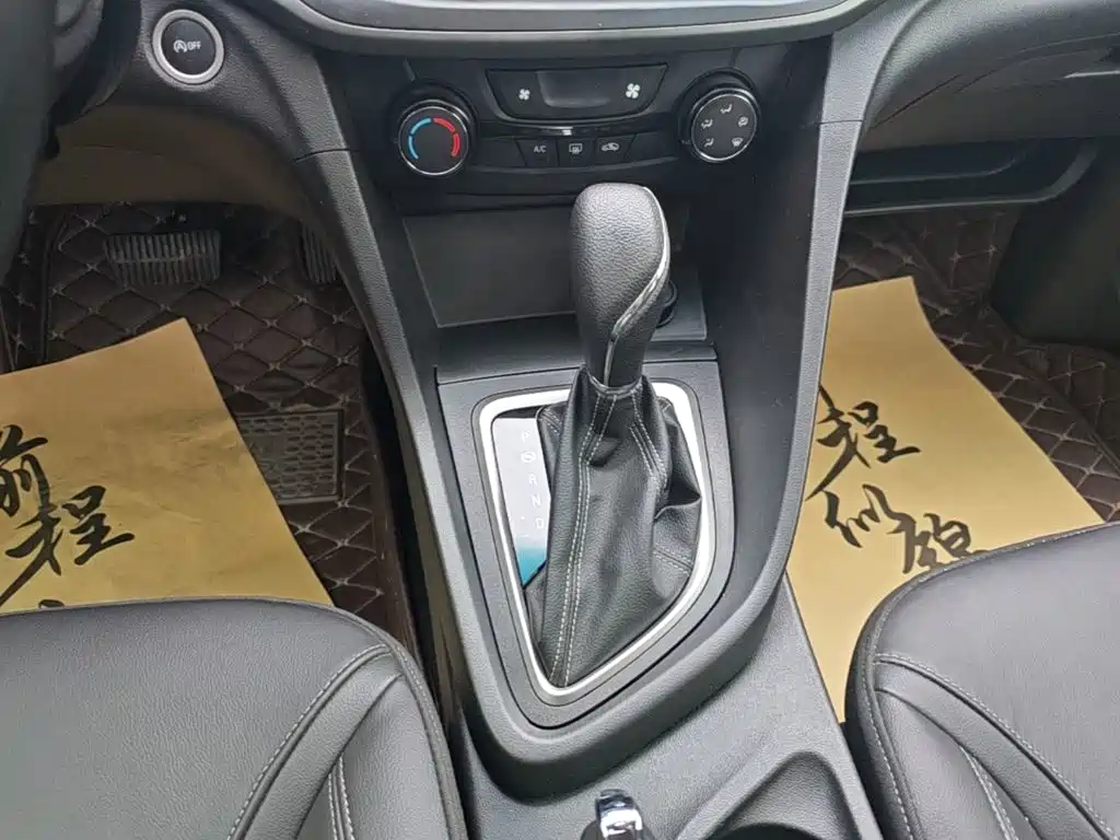 Buick Excelle — миниатюра 14