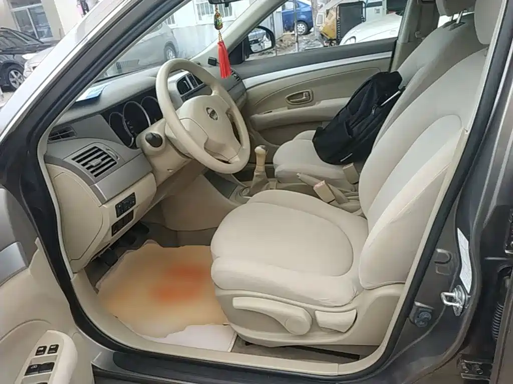 Nissan Sylphy — миниатюра 15