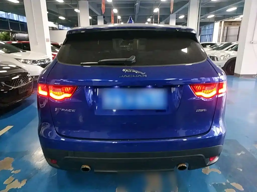 Jaguar F-PACE — миниатюра 6