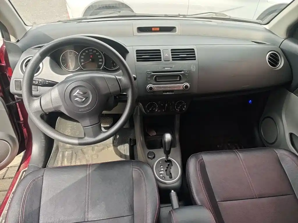 Suzuki Swift — миниатюра 10