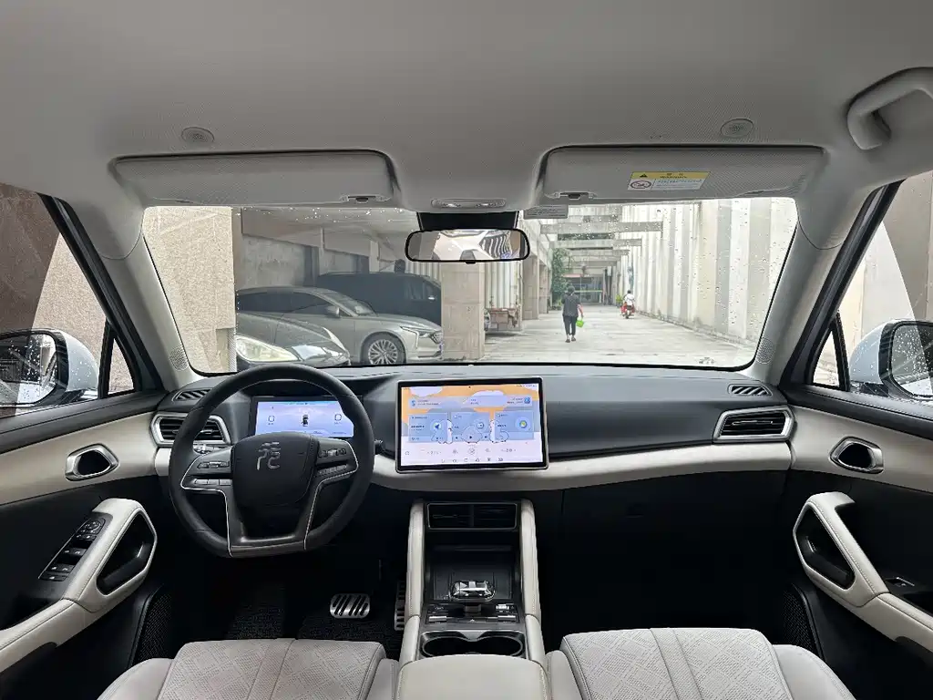 BYD Yuan UP — миниатюра 6