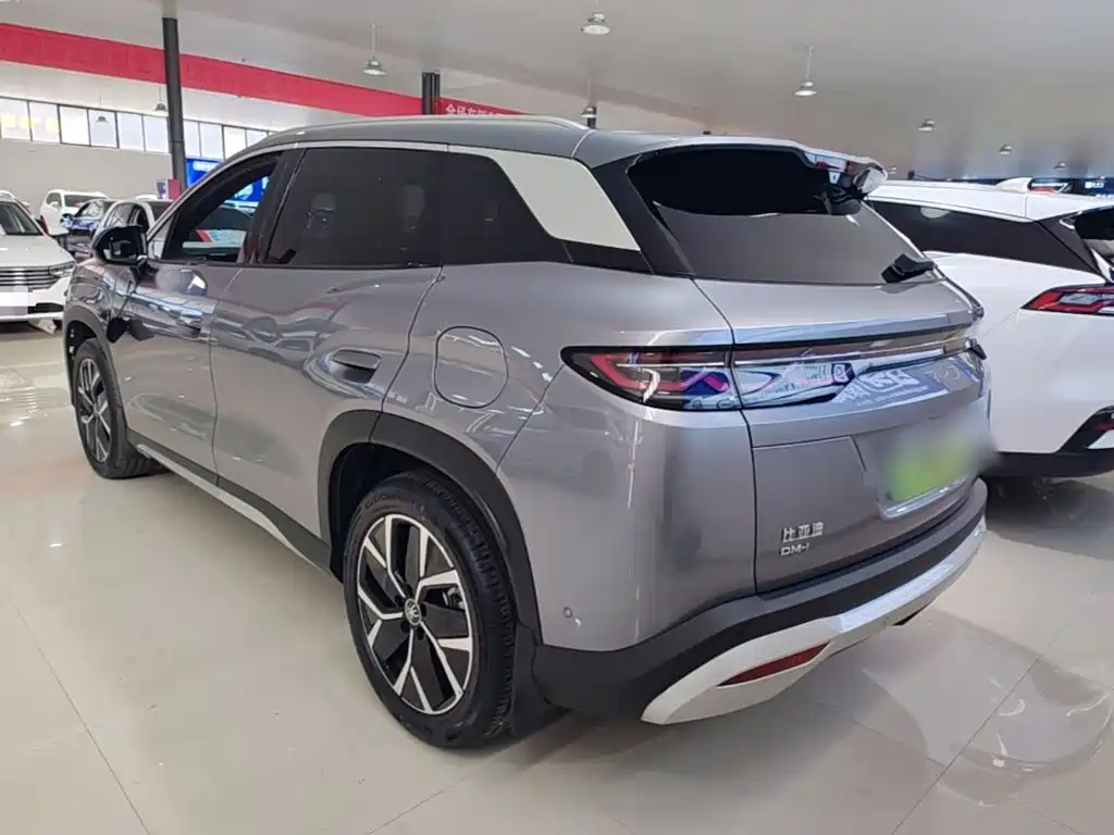 BYD L DM-i — миниатюра 5