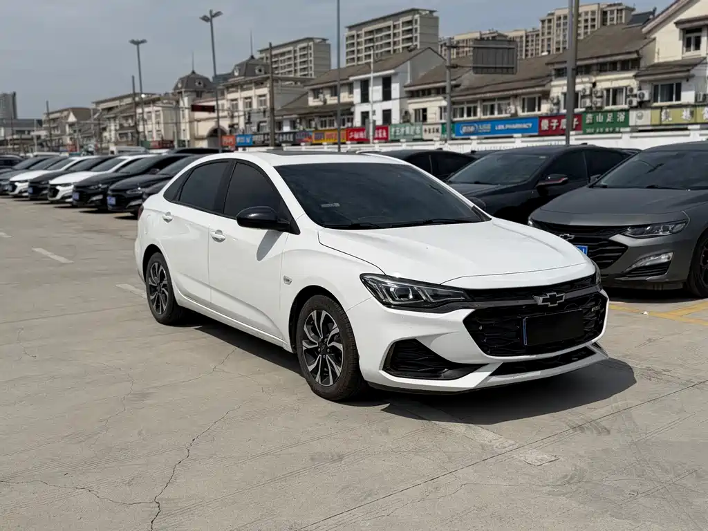 Chevrolet Monza — миниатюра 2