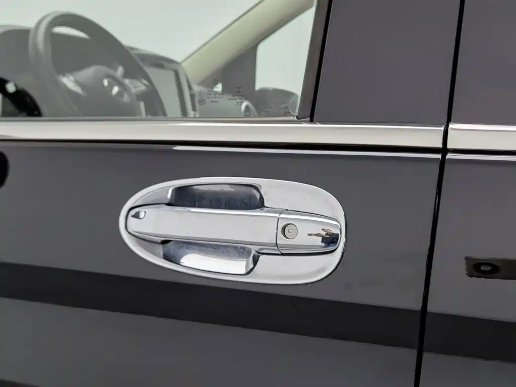 Mercedes-Benz Vito — миниатюра 18