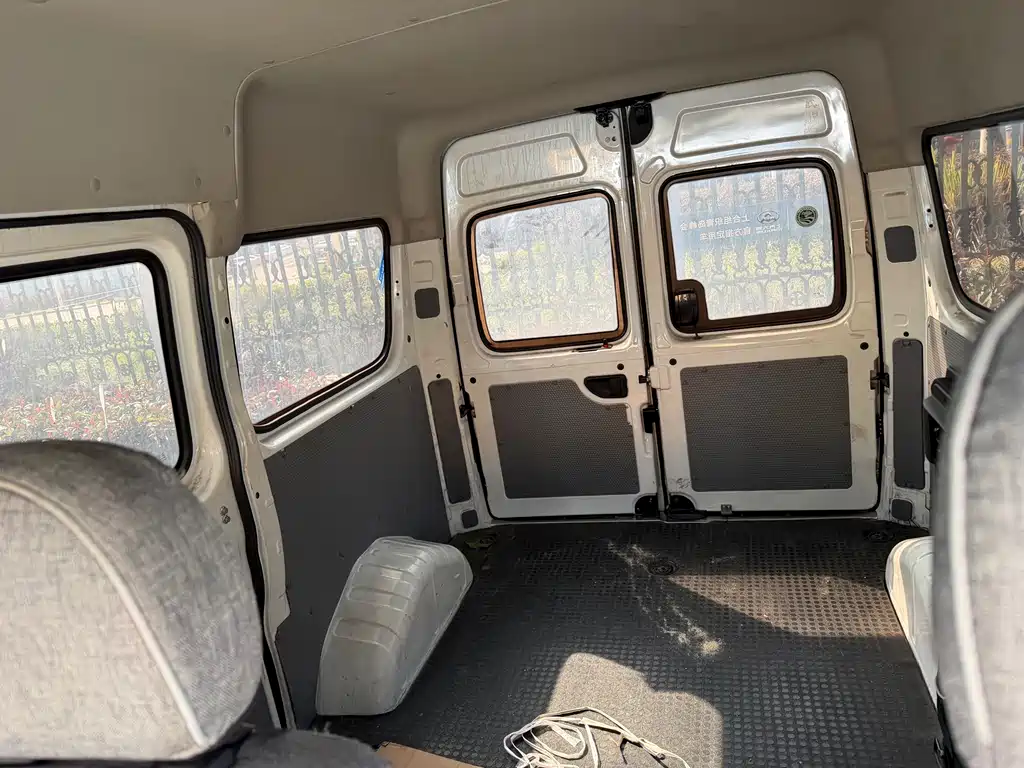 SAIC MAXUS XINTU V80