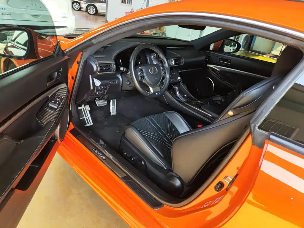 Lexus RC F — миниатюра 5