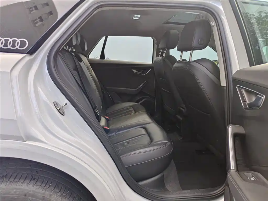 Audi Q2L — миниатюра 14