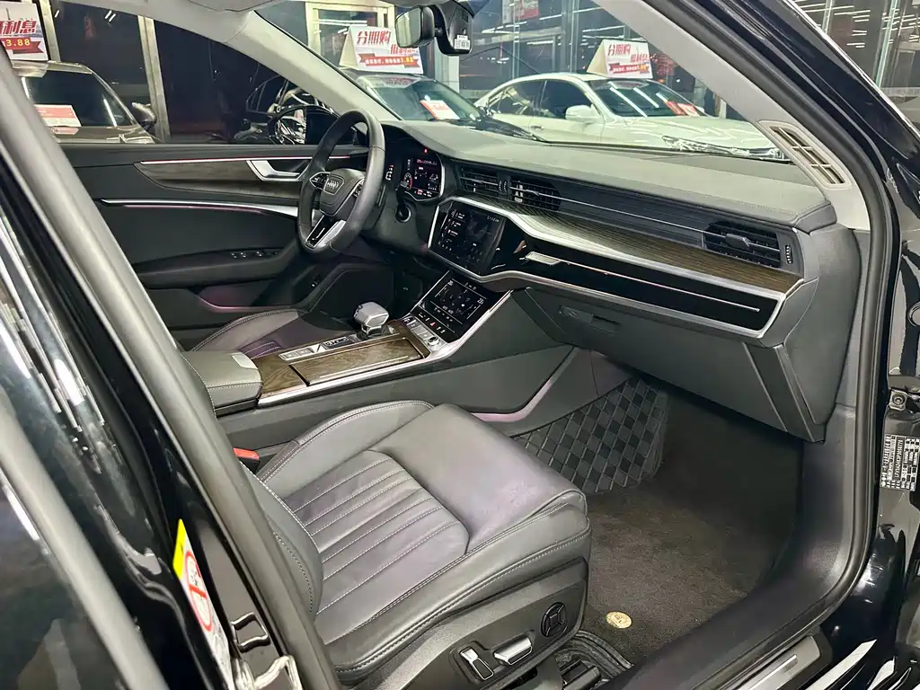 Audi A6L — миниатюра 12
