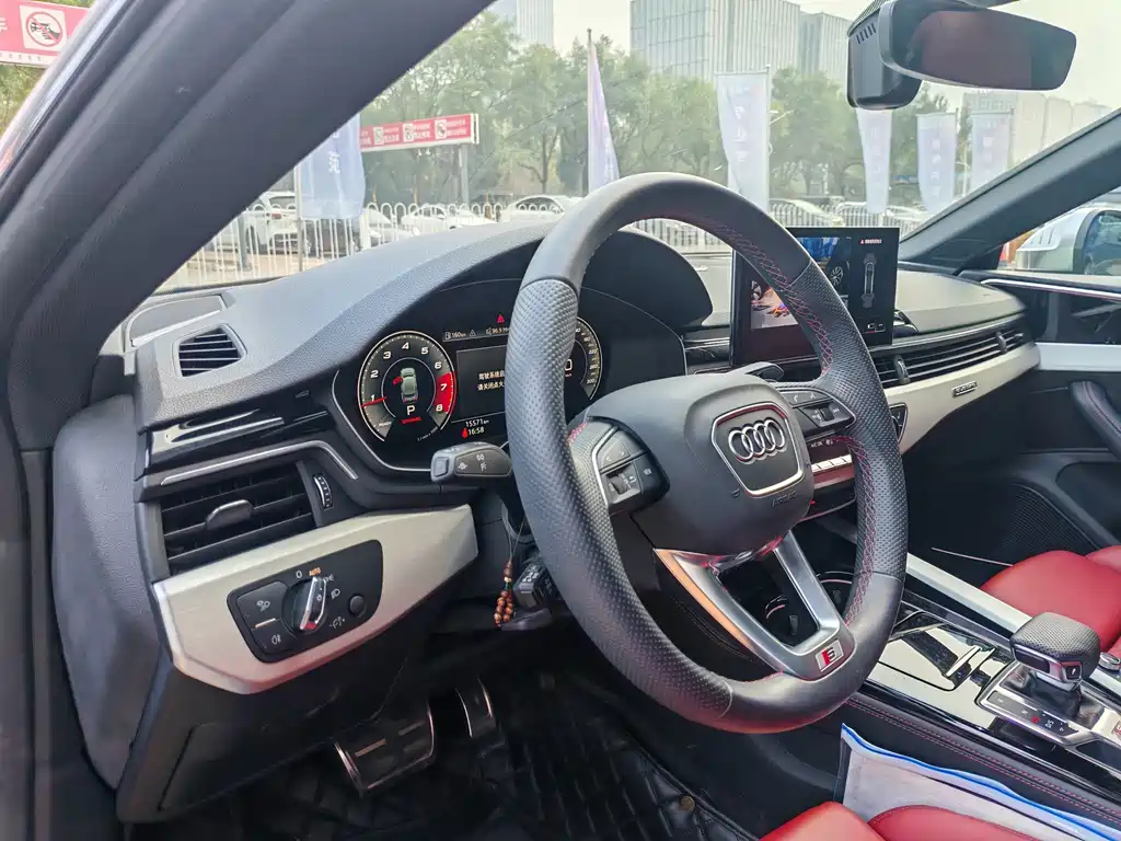 Audi S5 — миниатюра 9