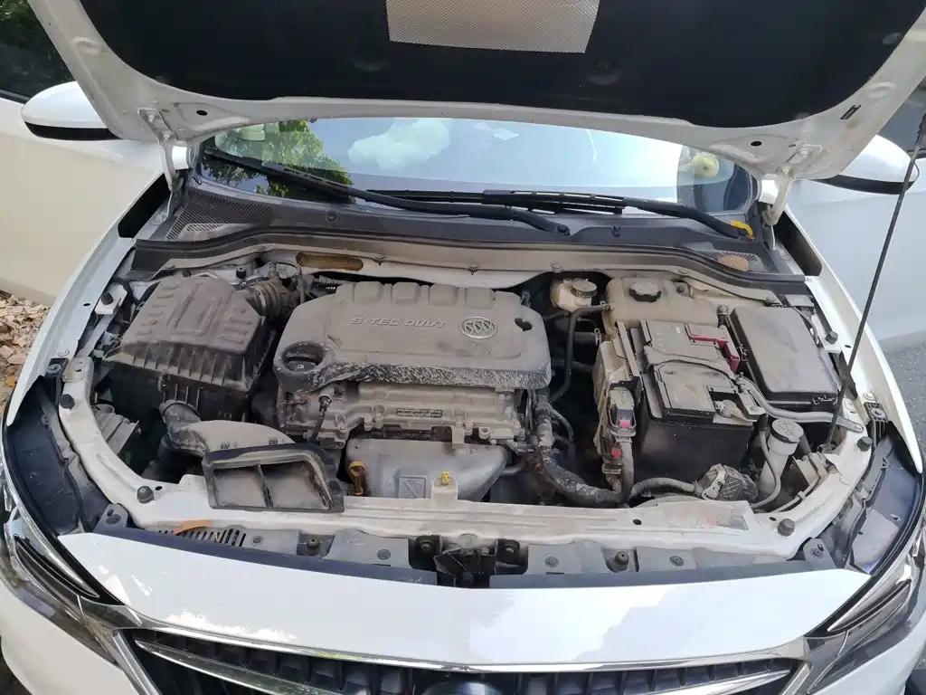 Buick Excelle — миниатюра 17