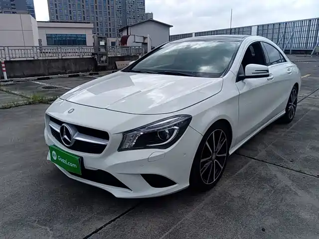 Mercedes-Benz CLA
