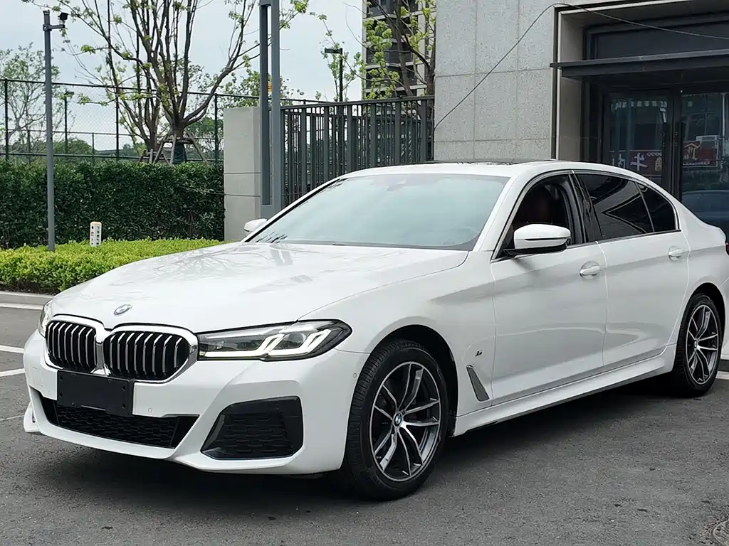 BMW 5 Series 2022 Facelift 2 525Li M Sport Package
