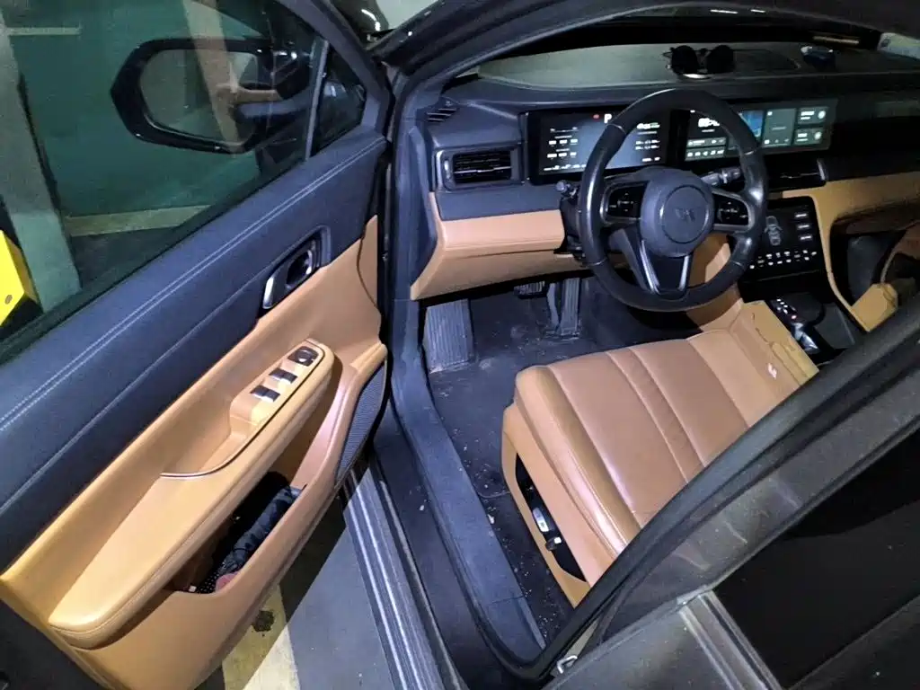 Li Auto Li ONE — миниатюра 17