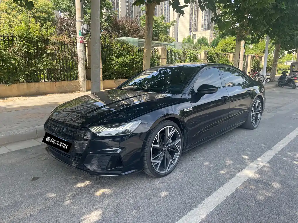 Audi A7L 2023