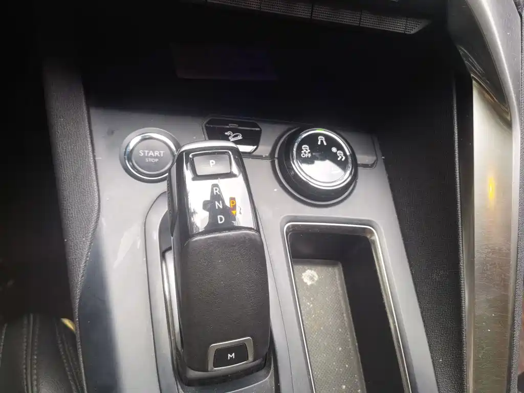 Peugeot 4008 — миниатюра 10