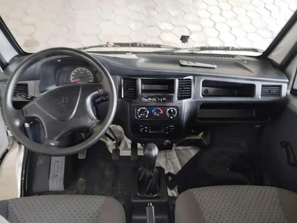 Wuling Zhiguang — миниатюра 10