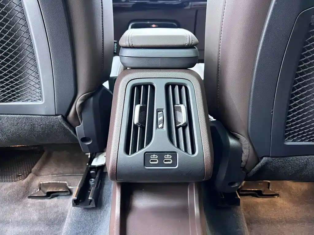 BMW X1 — миниатюра 14