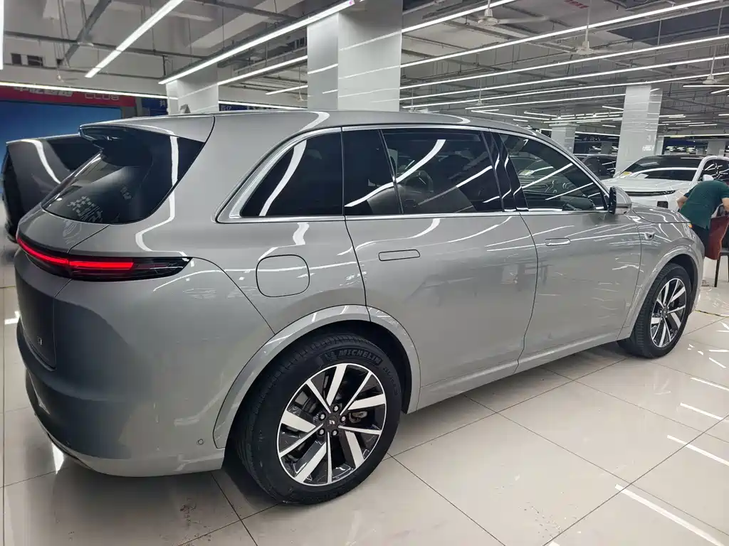 Li Auto Li L7 — миниатюра 10