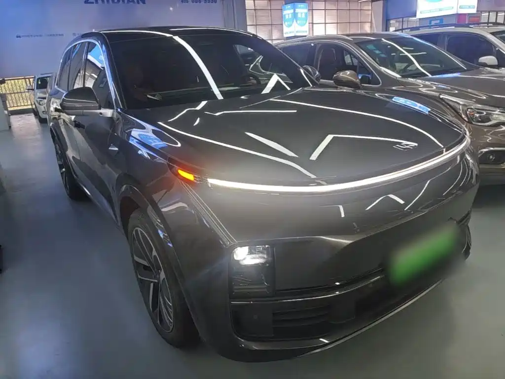 Li Auto Li L8 — миниатюра 4