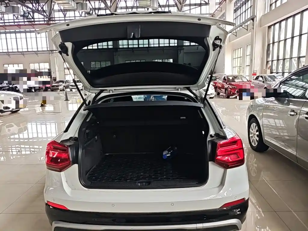 Audi Q2L — миниатюра 19