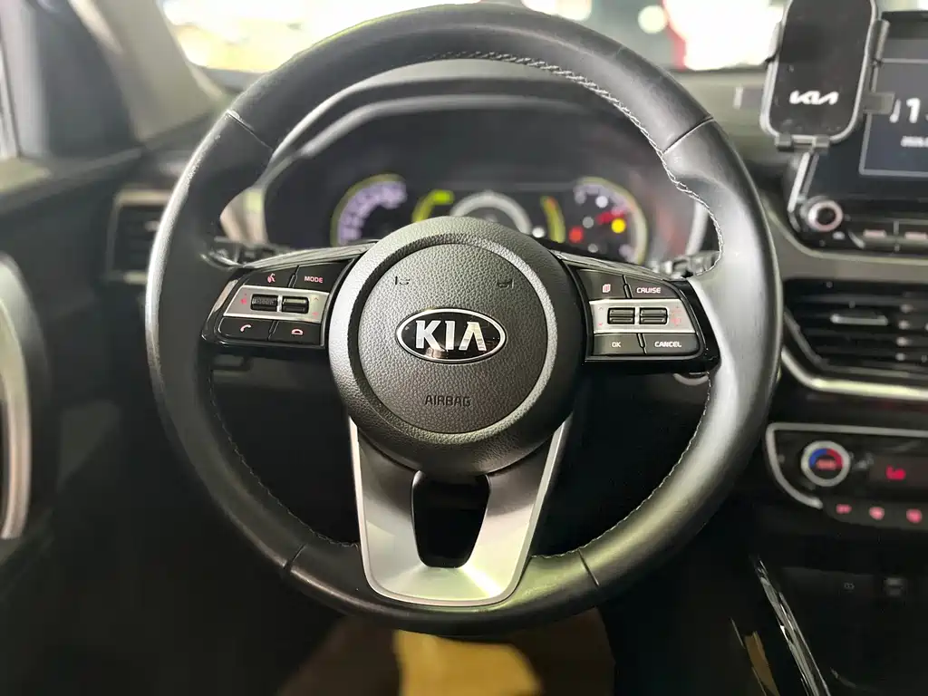 Kia Sportage — миниатюра 12