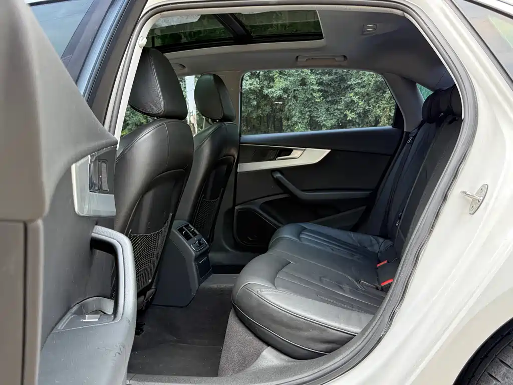 Audi A4L — миниатюра 8