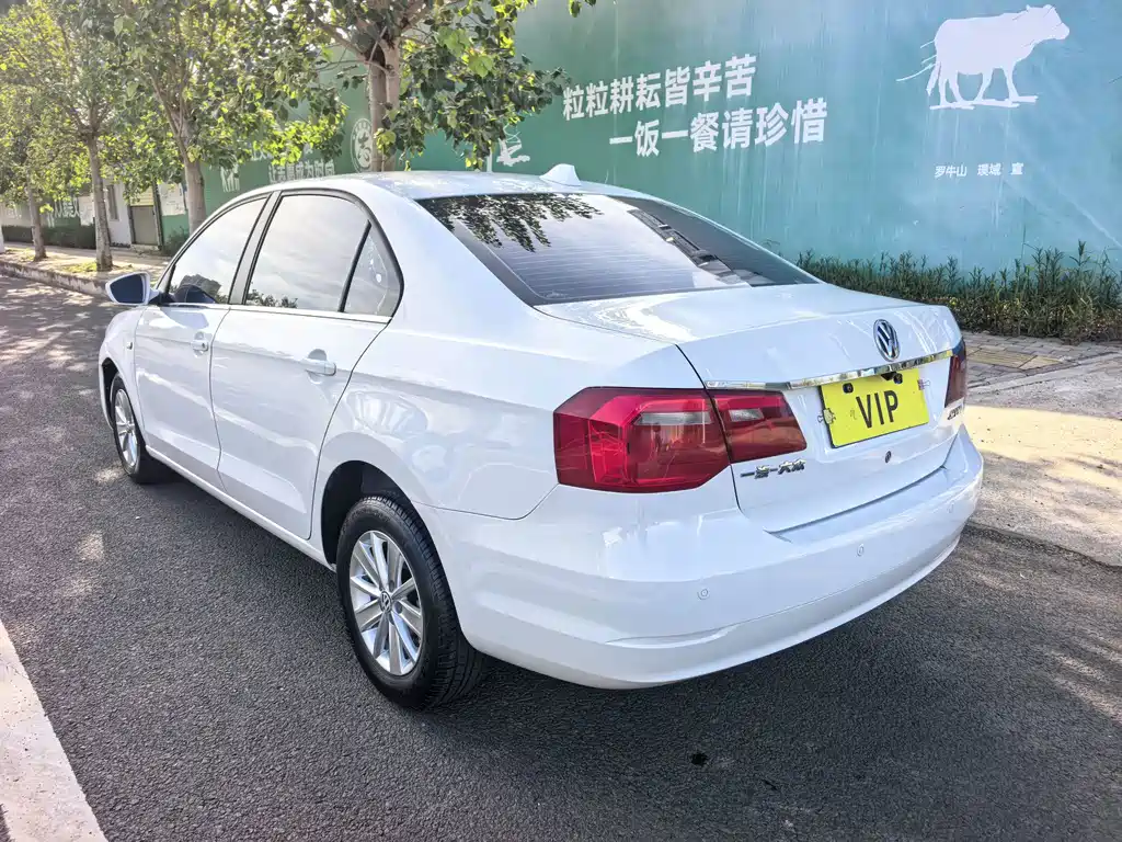 Volkswagen Jetta — миниатюра 15