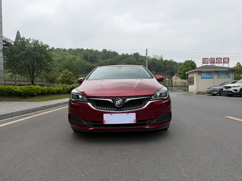 Buick Verano - фото 2