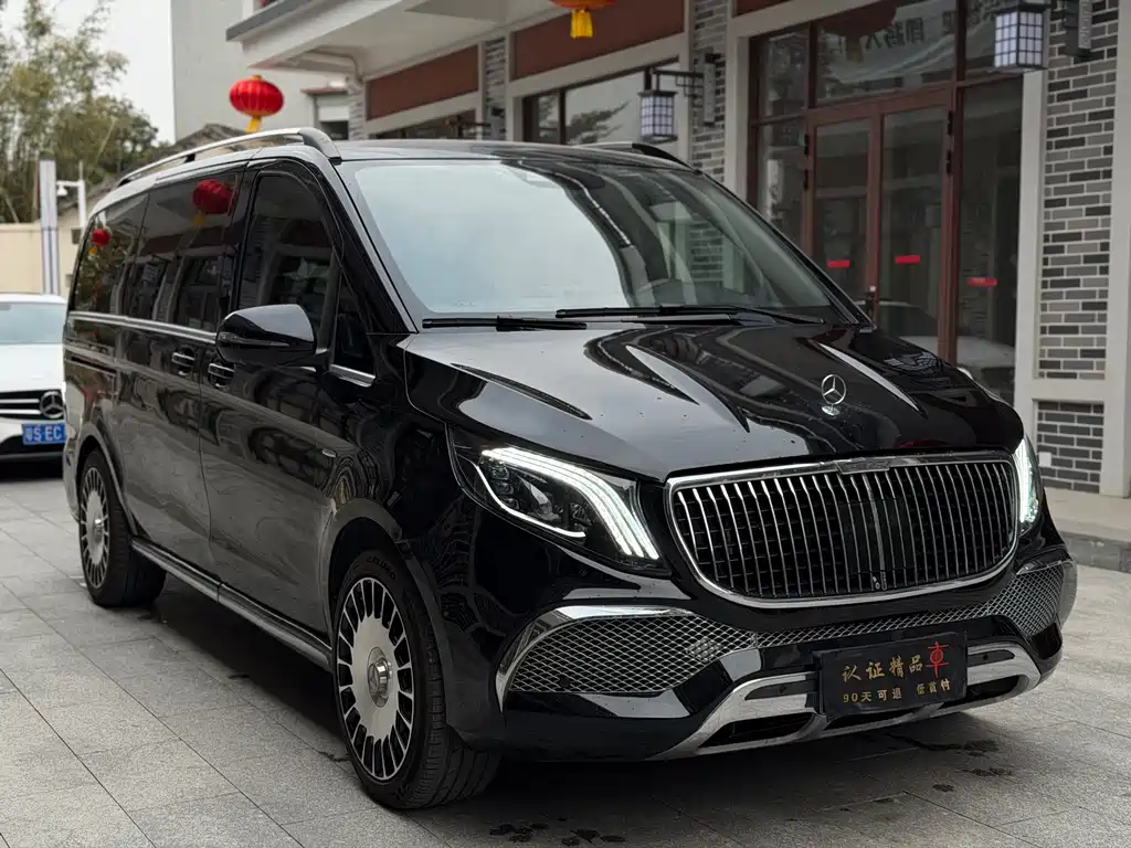 MERCEDES-BENZ V CLASS