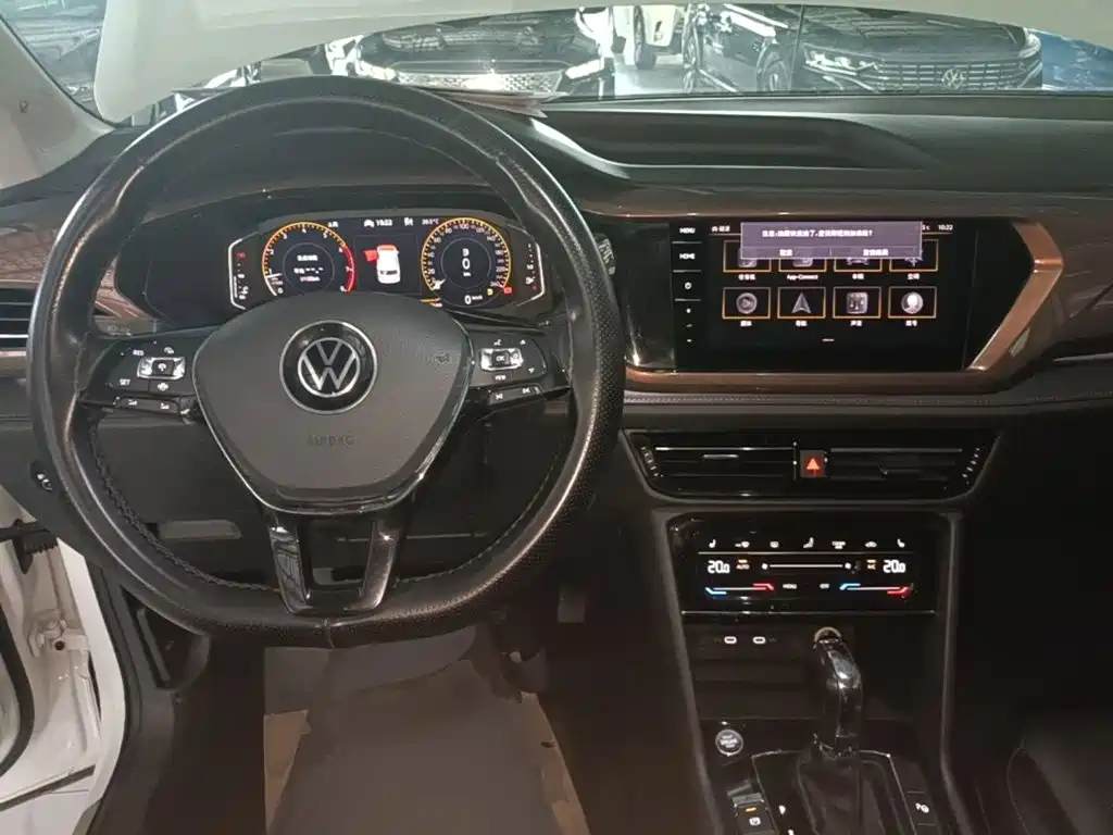 Volkswagen Tharu — миниатюра 10