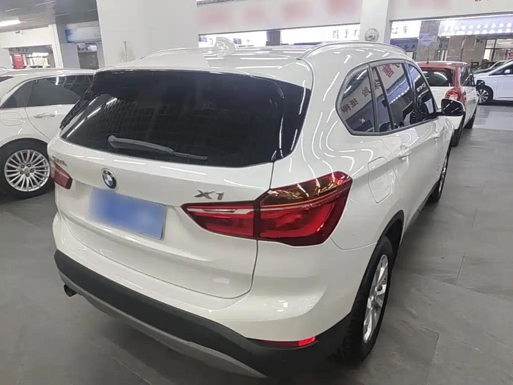 BMW X1 — миниатюра 7