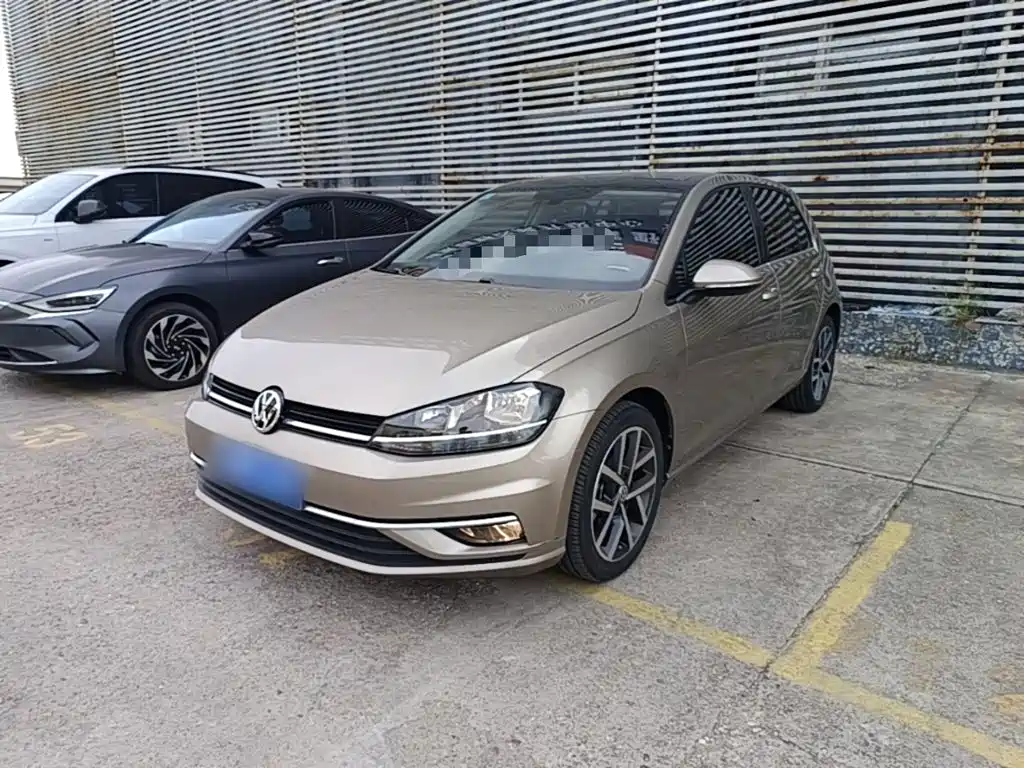 Volkswagen Golf — миниатюра 2
